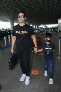 Tusshar Kapoor spotted at Mumbai airport