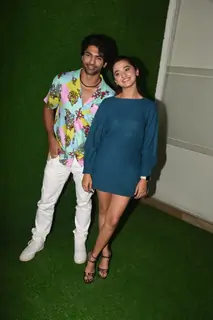 Helly Shah and Taha Shah Badussha will be spotted promoting their new song Humko Na Mohabbat Karne de