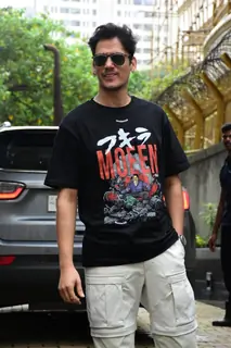 Vijay Varma spotted in Khar