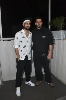 Manjot Singh poses with Sunny Singh Nijjar snapped at Ishita Raj Sharma’s Birthday bash