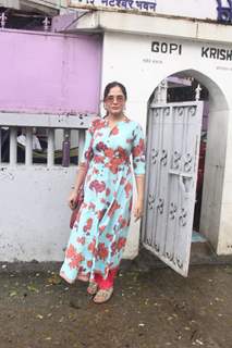 Richa Chadha spotted in Bandra
