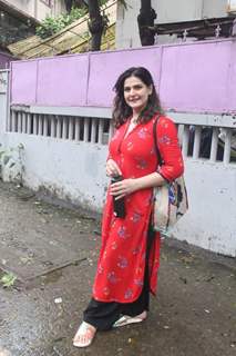Zareen Khan spotted in Bandra