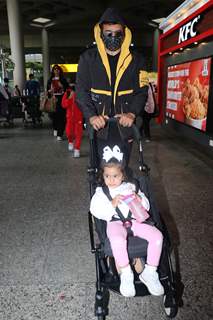 Raj Kundra spotted with his kids at the Mumbai airport