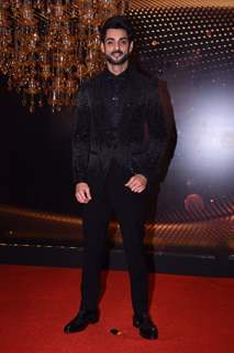 Karan Wahi grace the Red carpet at the India Most Stylish Awards 2022 