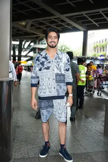 Faisal Shaikh spotted at the Mumbai airport