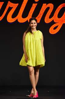 Alia Bhatt was glowing in a bright yellow dress at the trailer launch of Darlings