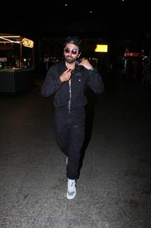 Ayushmann Khurrana spotted at the Mumbai airport 