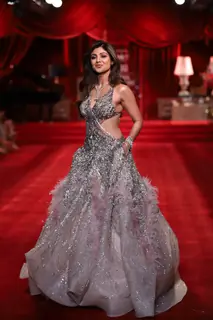 Shilpa Shetty dazzled in a exquisite tulle gown at the Indian Couture Week