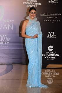 Genelia Deshmukh was a sight to behold in a shiny, sky blue saree