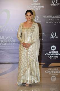 Saiyami Kher grace the red carpet of Manish Malhotra’s Mijwan Couture show