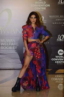 Karishma Sharma grace the red carpet of Manish Malhotra’s Mijwan Couture show