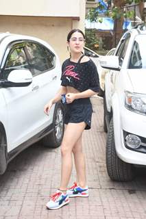 Sara Ali Khan spotted in Bandra