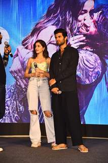 Vijay Deverakonda and Ananya Panday snapped promoting Liger at Seawood Mall in Navi Mumbai