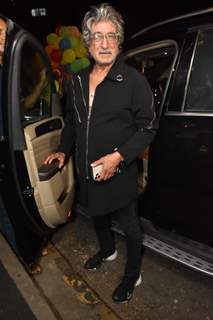 Shakti Kapoor celebrate the shooting wrap of the film Trial Period