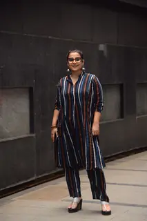 Vidya Balan snapped at Siddharth Roy Kapur’s office in Khar 