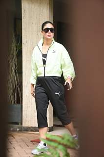 Kareena Kapoor spotted in Bandra