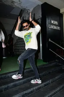 Kartik Aaryan spotted in Andheri 