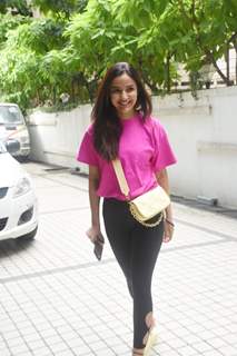 Jasmin Bhasin spotted in the city 