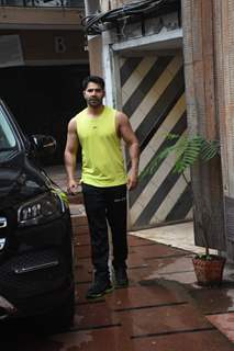 Varun Dhawan spotted in the city 