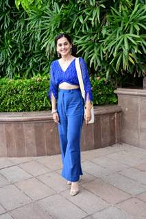 Taapsee Pannu snapped promoting their film Do Baaraa