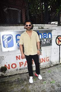 Rahul Vaidya spotted in Juhu