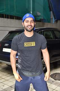 Varun Dhawan spotted in the city 
