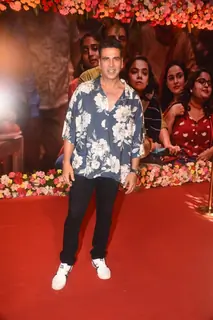 Akshay Kumar snapped at the screening of Raksha Bandhan in the city 