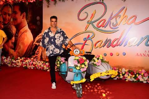 Akshay Kumar snapped at the screening of Raksha Bandhan in the city 