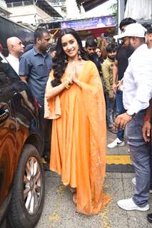 Shraddha Kapoor snapped at Tembhi Naka on occasion of Dahi handi in Thane