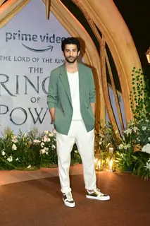 Sidhant Gupta snapped at the Lord Of The Rings Rings Of Power screening at PVR in Lower Pare pose at the grand Asia Pacific Premiere 