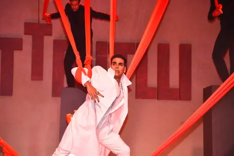 Akshay Kumar performed at the Trailer launch of CuttPutlli 