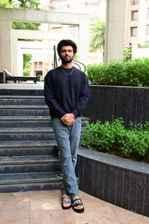 Vijay Deverakonda snapped promoting his upcoming film Liger 