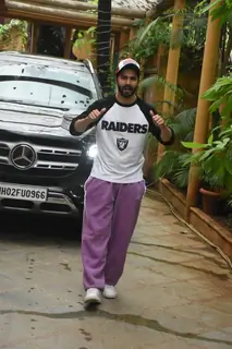 Varun Dhawan spotted in the city 