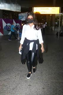 Nimrat Kaur spotted at the Mumbai airprot