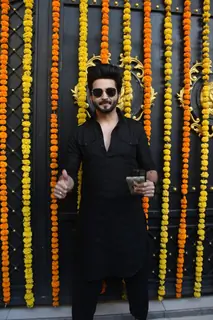 Dheeraj Dhoopar spotted at Ekta Kapoor’s residence for Ganpati darshan 