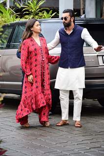 Alia Bhatt and Ranbir Kapoor spotted at Kalina airport