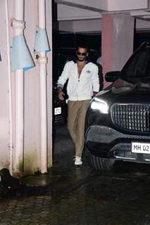 Ranveer Singh spotted at Sanjay Leela Bhansali office in Juhu