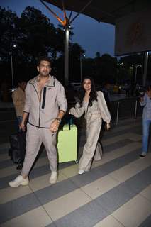 Karan Kundrra and Tejasswi Prakash spotted at the airport as they travelling to Goa