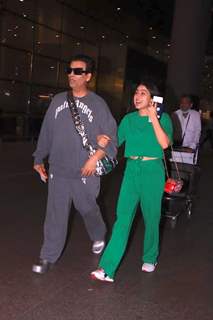 Karan Johar and Sara Ali Khan spotted at the mumbai airport