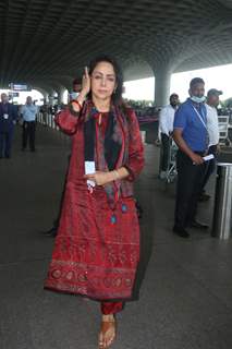 Hema Malini spotted at the Mumbai airport