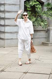 Karisma Kapoor spotted in Bandra