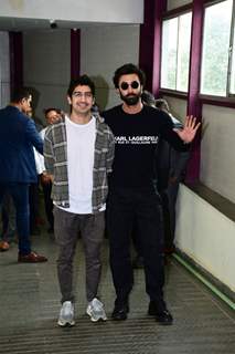 Ranbir kapoor and Ayan Mukerji spotted for National Cinema Day at Viviana Mall in Thane 