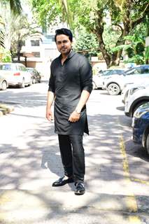 Karthi snapped at the Ponniyin Selvan 1 press conference
