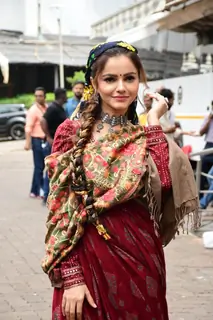 Rubina Dilaik snapped on the set of  Jhalak Dikhhla Jaa 10 