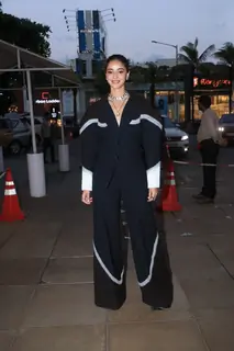 Ananya Panday spotted at Pheonix Palladium  
