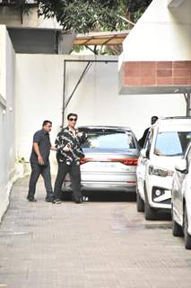 Karan johar spotted at his office in Khar