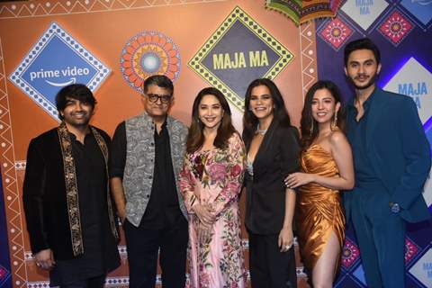 Gajraj Rao, Madhuri Dixit, Srishti Shrivastava, Anand Tiwari, Barkha Singh, Ritwik Bhowmik grace the screening of Maja Ma