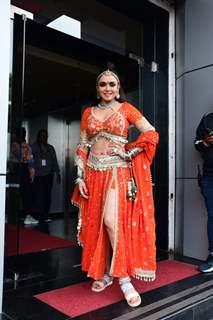 Amruta Khanvilkar spotted on the set of Jhalak Dikhhla Jaa 10 