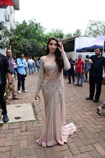 Nora Fatehi looked graceful in a blush pink saree on the sets of Jhalak Dikhhla Jaa