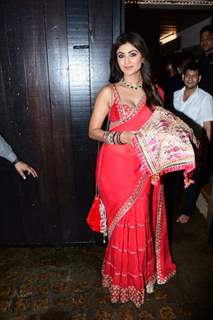 Shilpa Shetty spotted at Anil Kapoor’s residence for Karwa Chauth pooja. 